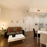 Appartement Market - Queen Square - Mid-term Valence